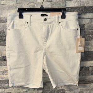 NYDJ woman White Shorts size 14